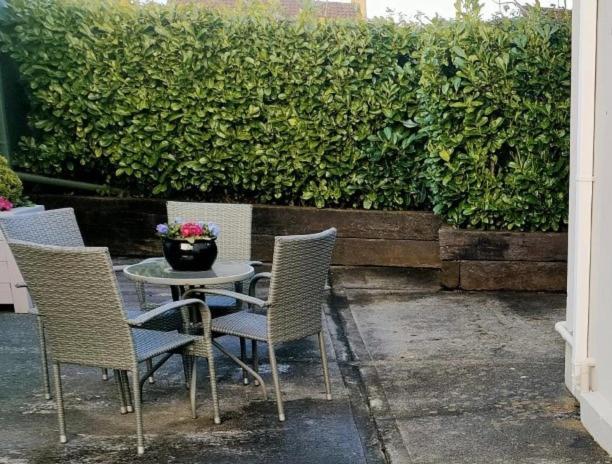 Apartmán Russell Mews Ennis Exteriér fotografie