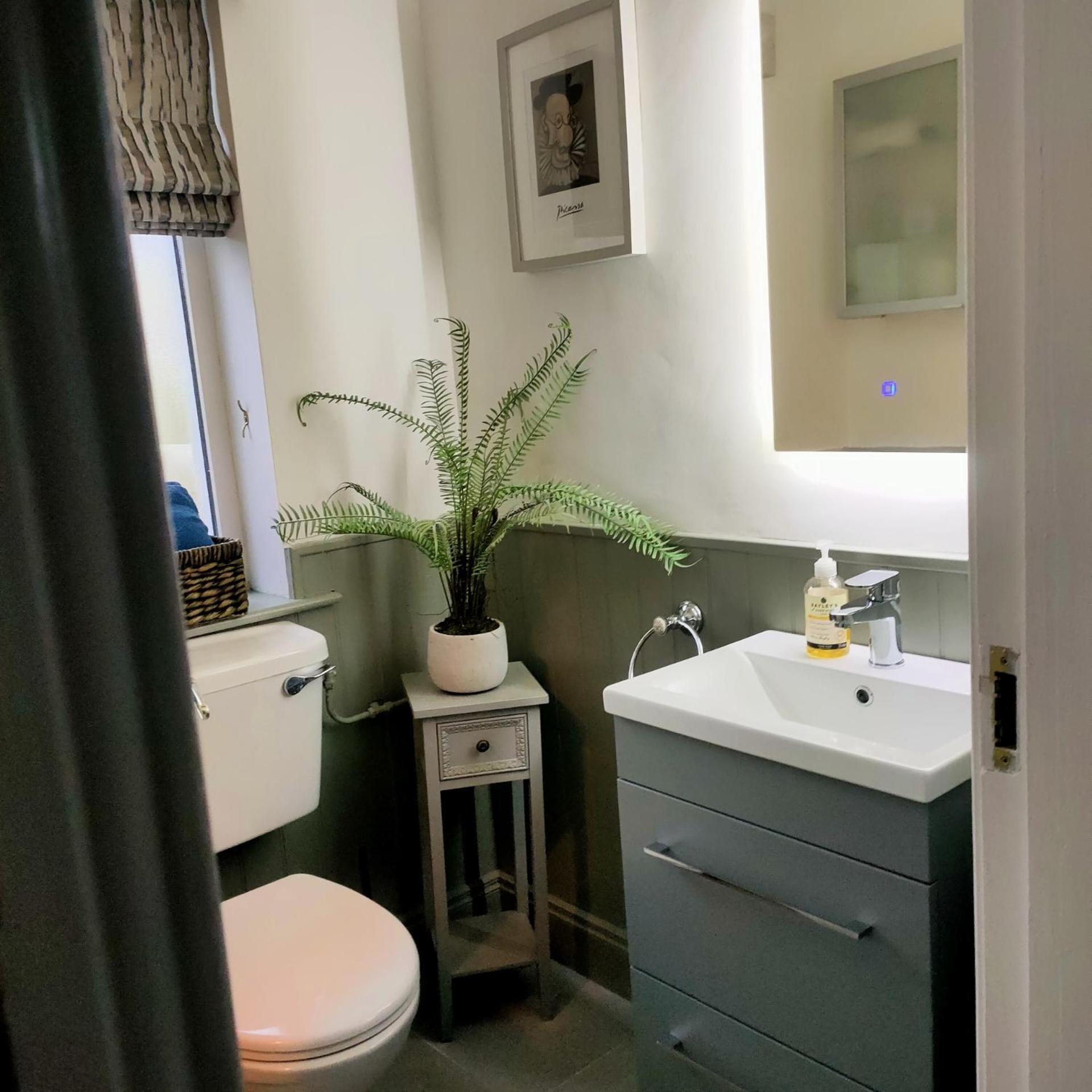 Apartmán Russell Mews Ennis Exteriér fotografie